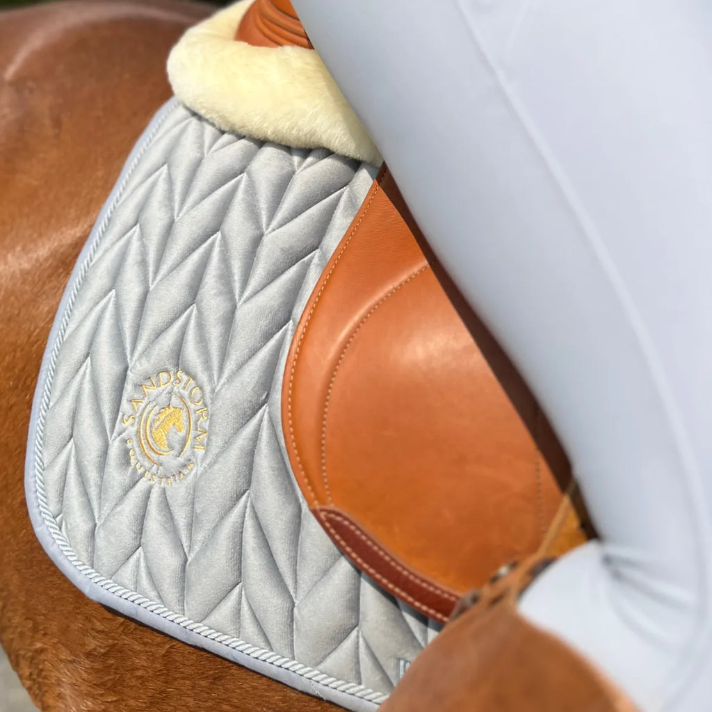 Sandstorm Equestrian - Saddle Pad - Pearl Grey